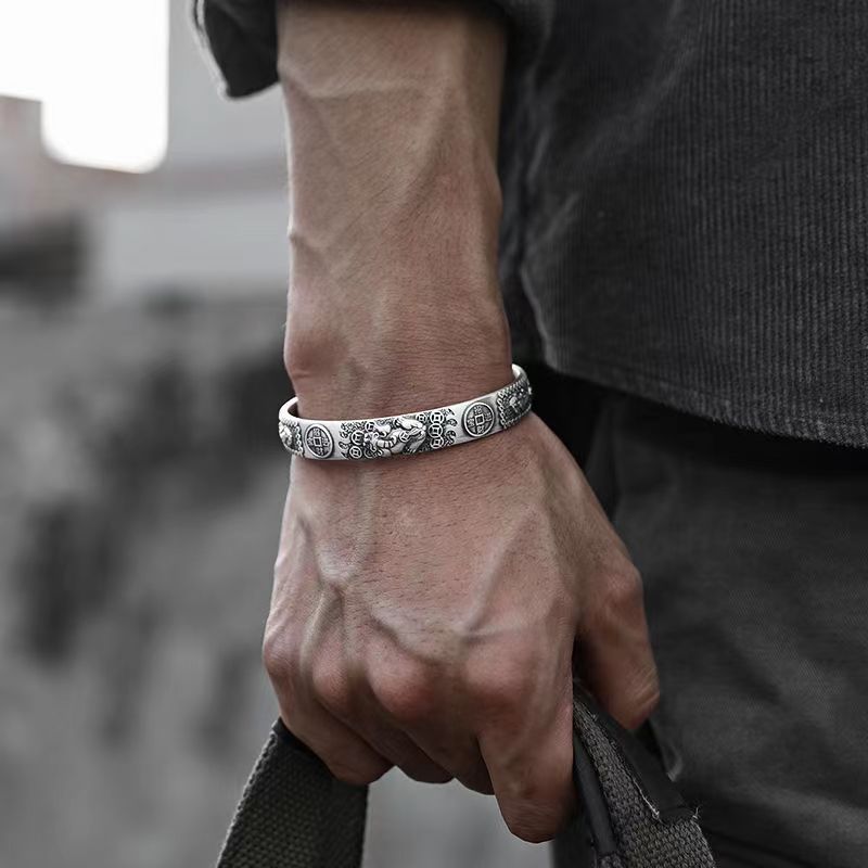 Coordinates Bracelet - Klassisches Retro-Armband mit chinesischer Mythologie, Glückstier,